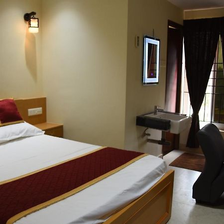 Masa Mahal And Lodge Sivaganga Exterior photo